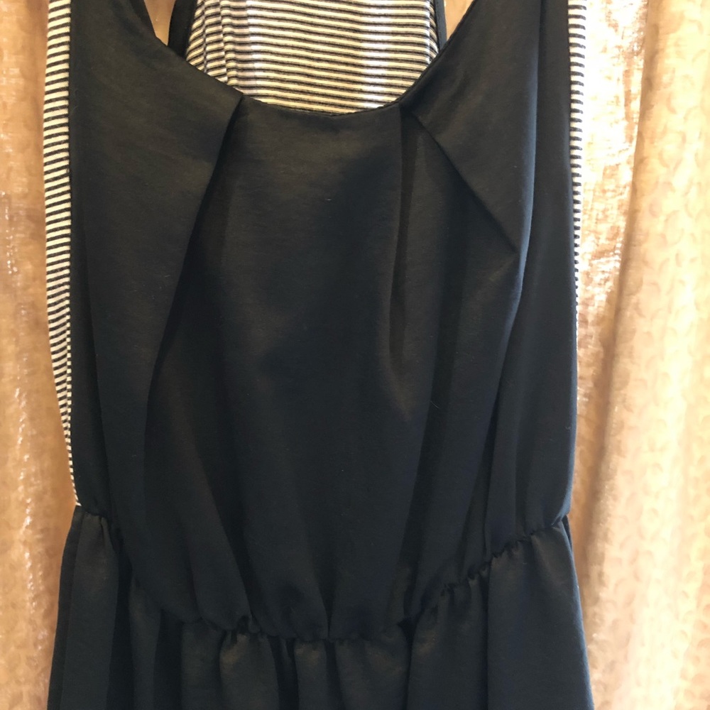 Fun, Needle & Thread Summer Dress - Picture 3 of 8